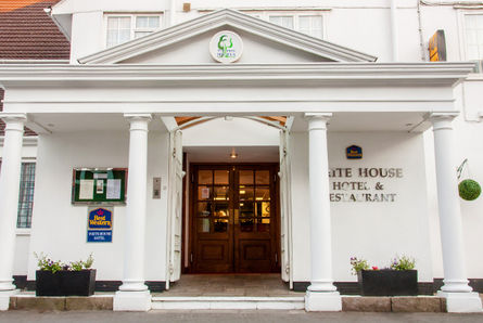 Western White House Hotel 3*